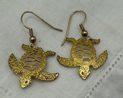 Beautiful Vintage Handmade Gold Tone Turtle Cutout Hook Wire Earrings