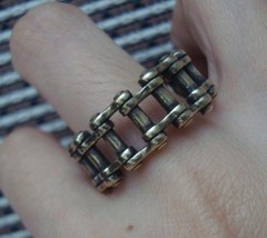 Vintage Style Solid Brass Mechanical Finger Ring – US Size 11