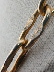 RARE SIGNED ART TWO TONE Brutalist hammered bird design pendant necklace