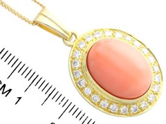 Vintage 9.27 Ct Coral and 0.80 Ct Diamond 18k Yellow Gold Pendant Circa 1960