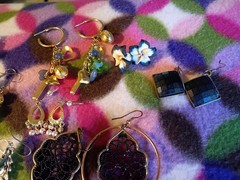 Vintage 40 mated Earrings cool styles Unsearched Please Read