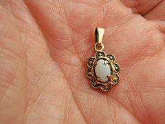 1/20th 12K Gold Filled Opal Pendant 18MM X 9MM VINTAGE