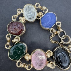 Vintage Double‑Strand Scarab Bracelet Gold Tone Carved Stones Safety Chain 7in