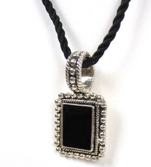 VTG BEST Pendant Silver Tone Metal Beaded Accent with ONYX?