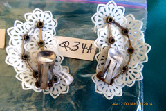 VINTAGE 50s SOFT PLASTIC & RHINESTONE FLOWER EAR-CLIMBER EARRINGS