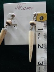 Vintage Tiamo Spike Bib Necklace & Earrings Set Bone or Horn?