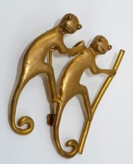 Vintage Gold Tone Pair of Monkey Pendant, Brooch or Pin, 1 3/8″ x 1 3/4″