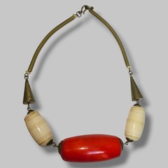 Vintage Tribal Bead Necklace Red Center Carved Beads Brass Boho Ethnic 18″