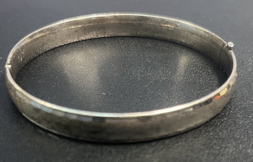 Vintage Sterling Silver Marathon Etched Bangle Bracelet 7.5” 12g