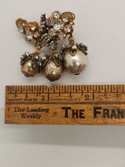 1940’s Signed Miriam Haskell Faux & Seed Pearl Dangle Clip On Earrings