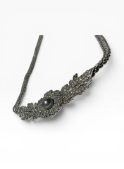 Vintage Silvertone Oak Leaf Rhinestone Necklace Gray Faux Pearl Collar Choker