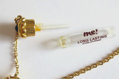 VTG COPAREL ME COLOGNE IN A FLACON PENDENT NECKLACE 29″ CHAIN BLUE STONE ON TOP