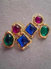 1980s bold runway earrings, glass cabochon trio, geometric, asymmetrical