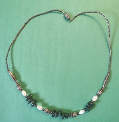 Vintage MALACHITE & MOTHER OF PEARL STONES Beaded Choker Necklace in Silver Tone