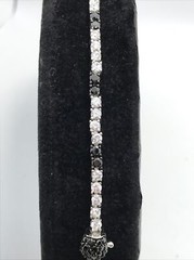 Vintage Black Onyx & Cubic Zirconia Stunning SIlver tone Tennis Bracelet 6.75″