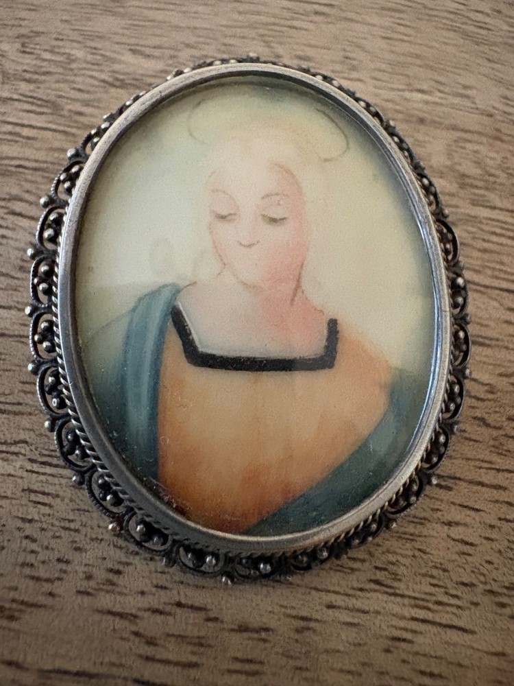 Vintage Hand Painted Madonna Portrait Silver 800 Brooch or Necklace