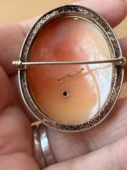 VINTAGE 14K WHITE GOLD LARGE SHELL CAMEO DIAMOND PIN BROOCH CONVERTABLE PENDANT