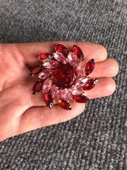 Vintage Red & Pink Rhinestone Gold Tone Brooch Pin