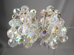 NICE Vintage Dangling Beaded Clear AB Faceted Crystal Clip on Earrings 195D