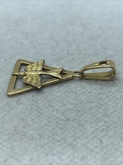 VINTAGE HANDMADE 19K Yellow Gold FLYING BIRD TRIANGLE Charm Pendant w/17K Lock