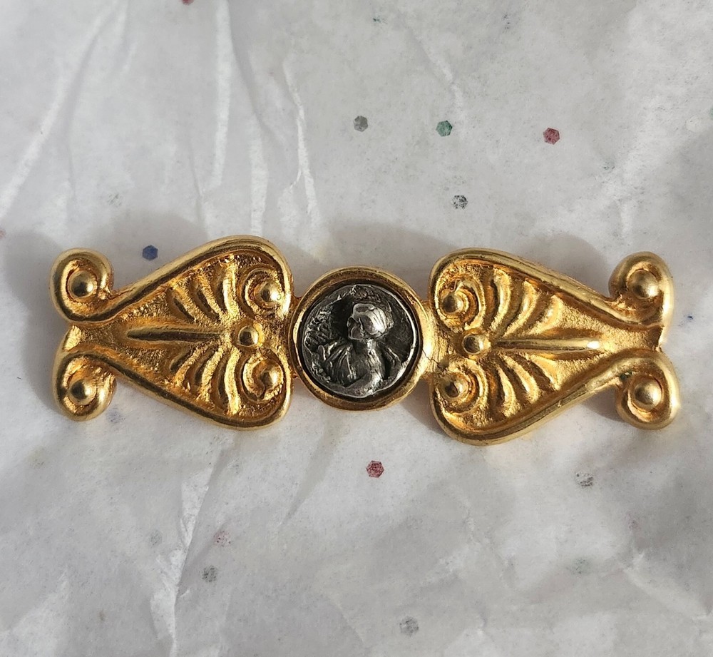 Vtg 2 Tone Gold Plated Pewter Cameo Coin Pin Brooch Ben- Amun?
