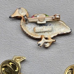 Vintage Brooch Lot Monet JJ Avon Animal Bird Frog Rhinestone 8 Pieces