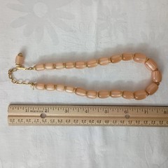 Vintage Crown Trifari Gold Tone Peach Moonglow Barrel Bead Choker Necklace
