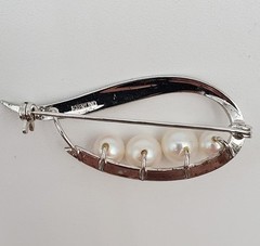 VTG Sterling Silver Brooch 1.75in Leaf Pod 4 Cultured Ivory Pearls MCM 5g Estate
