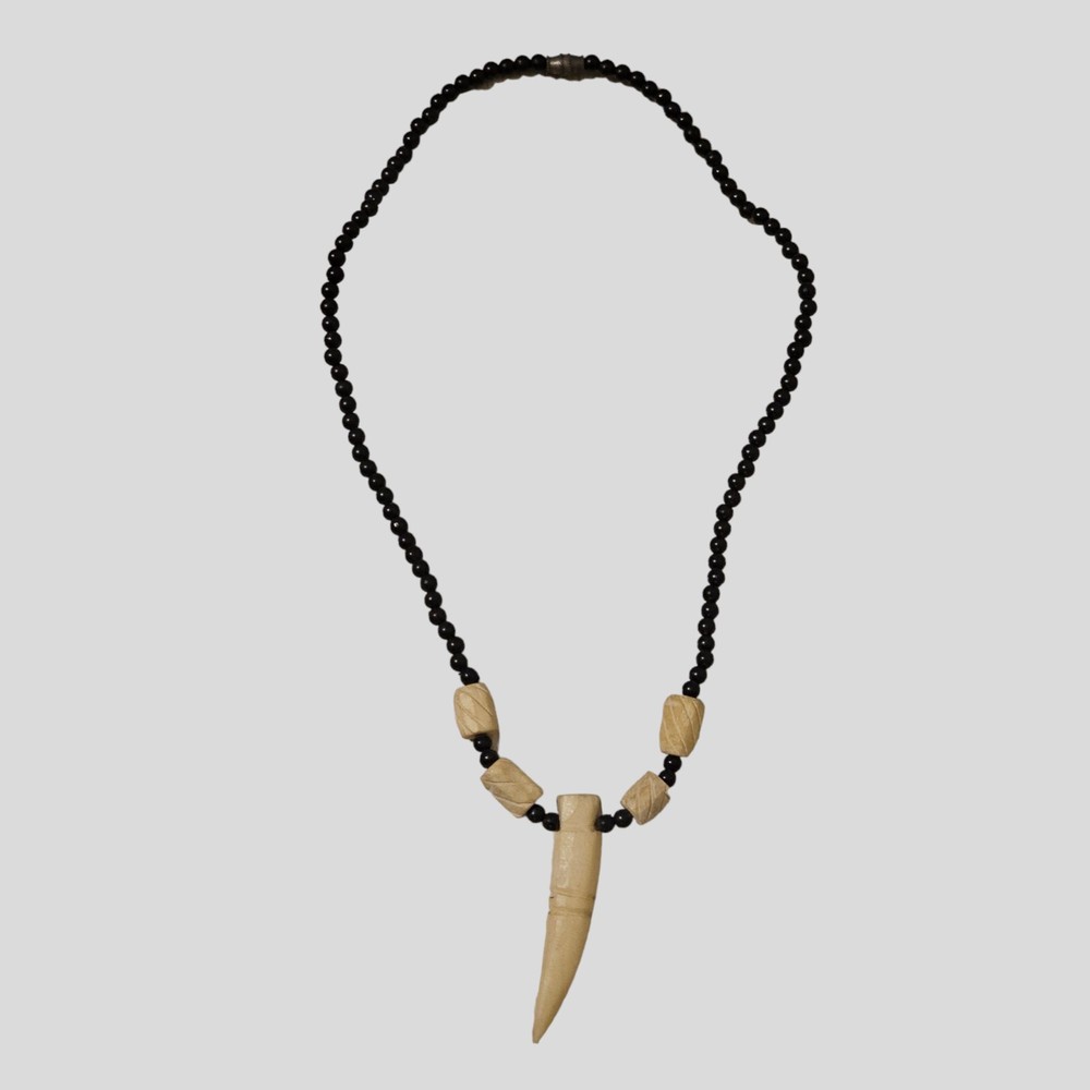 Vintage Carved Horn Pendant Necklace – Black Seed Beads – 16″ Barrel Clasp