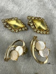Vintage Clip On Earrings Gold Tone Enamel Rhinestone Mother of Pearl