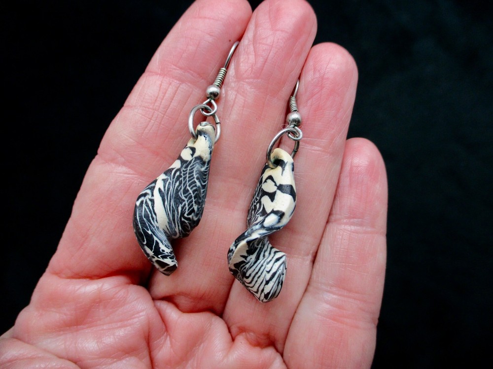 Vintage Black & Cream Dangle Pierced Polymer Clay Earrings