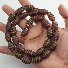 Vintage Venetian Style Feather Desgin Glass Beaded Necklace 22 inches Strand