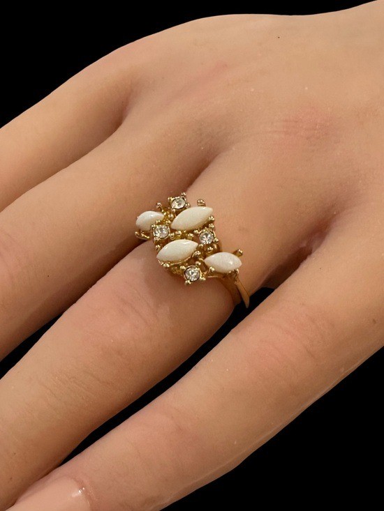 Uncas Vintage Ring 1960s Gold Tone Costume Cocktail Faux Navette Opals Clear