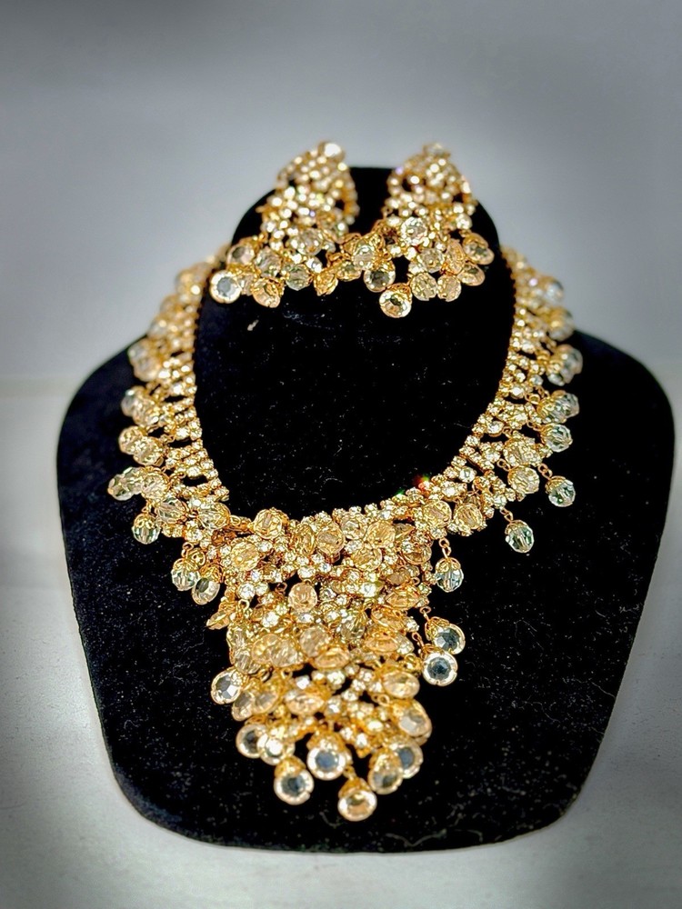 Vintage Rhinestone Bib Necklace Clip On Earrings Set Gold Tone Crystal Bridal