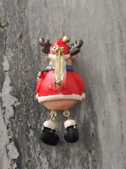 Resin Reindeer Brooch Brown Christmas Xmas Pin Pendant Rudolph