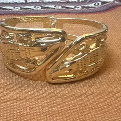 Lot Of 2 Double Alligator Gold Tone Alligator Hinged Bangle Bracelet