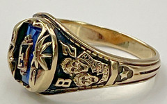 Vintage 1982 Jostens 10K Yellow Gold LC High School Class Ring Blue Stone Size 9