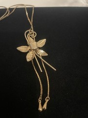 VINTAGE GOLD TONE Flower LARIAT NECKLACE