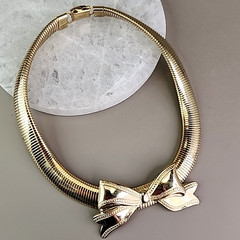 Vintage Omega Bow Necklace Chunky Ribbon Wide 16.5″