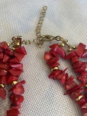Vintage Red Natural Coral Chip Necklace 3 Three Strands 18 In Gold Tone Estate