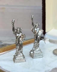 Vintage STANHOPE LENS Statue Liberty NY STERLING CHARMS Wells USA Views Legible