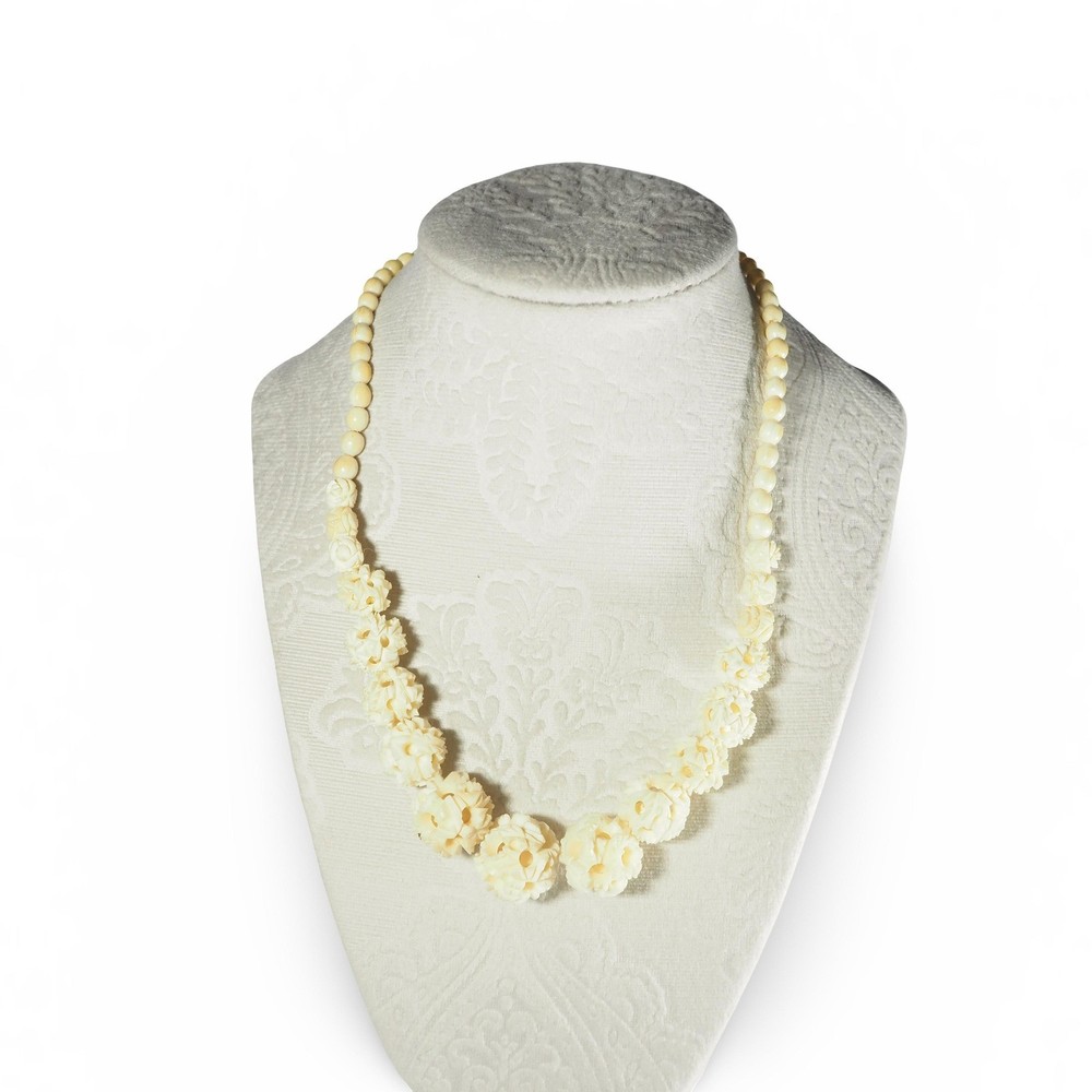 Unbranded Graduated Carved Bead Necklace Women’s Cream Vintage 70s Surfer Style