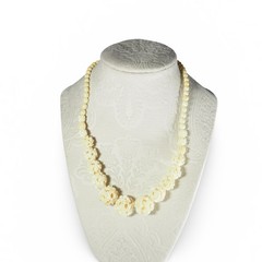 Unbranded Graduated Carved Bead Necklace Women’s Cream Vintage 70s Surfer Style