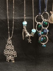 Southwestern Theme Costume Jewlery Lot Necklaces Bracelets Earings 25+ Pieces
