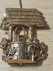 Vintage Articulated Wishing Well Gold Tone Grandma Core MCM