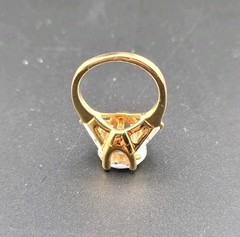 Vtg Sz 6.5 Ring Round w/ Triangles Cubic Zirconia 18KGE Fashion Jewelry STG#5