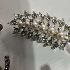 Vintage Large 20+ Brooch Collection | Mix Lot Rhinestones Gold Silver Tone
