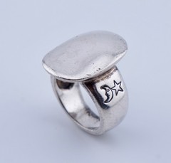 1999 Barry Kieselstein Cord Moon Star Oval Signet Ring VIntage KC Sz 6 3/4