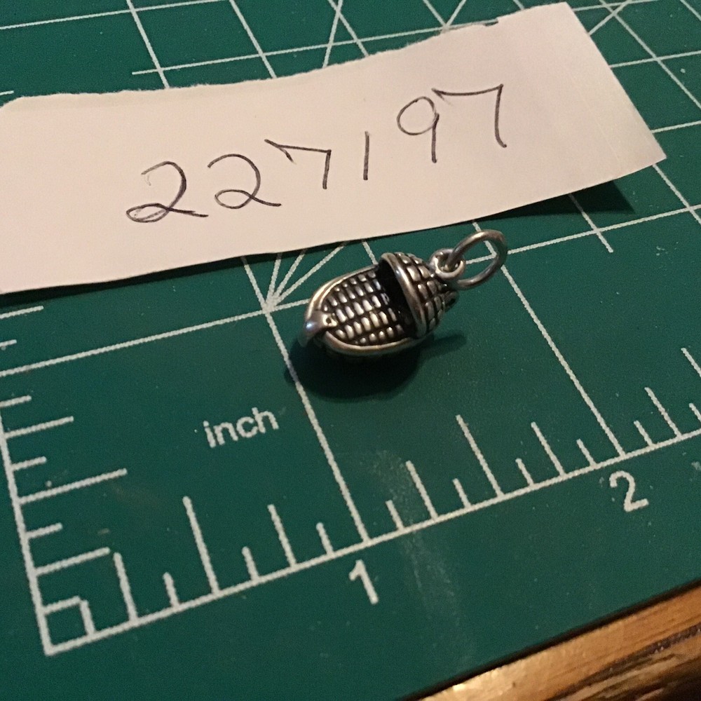 Vintage NUVO Sterling Silver Movable MOSES inside a BASKET Charm