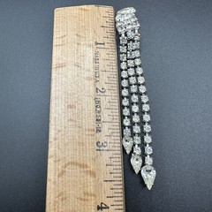 Vintage Rhinestone Earrings Clip Shoulder Duster 3.25″ Long Dangles Chandelier